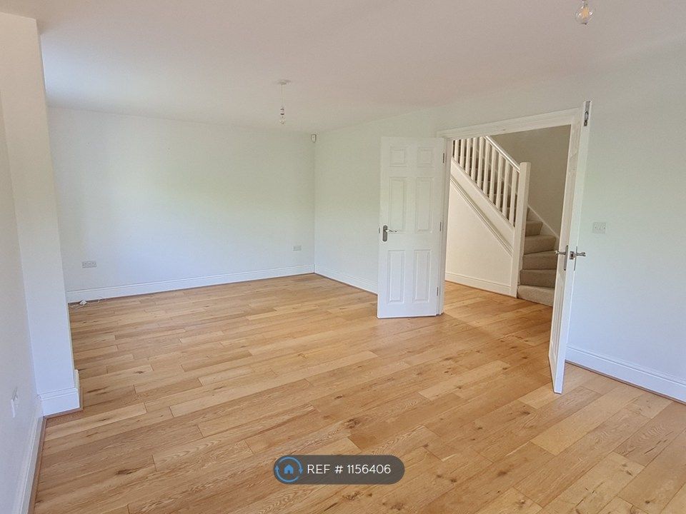 Property photo 3 of 15 Living Room