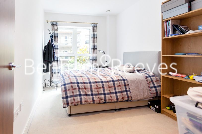 Property photo 3 of 9