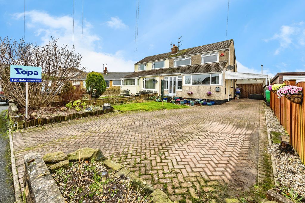 Property photo 1 of 20 Front Of Property