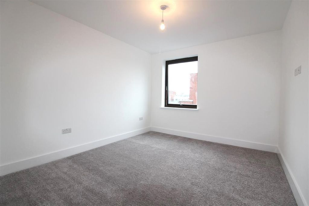 Additional image 6 of 6 bed flat for sale19- 23 Market Street, Maidenhead SL6