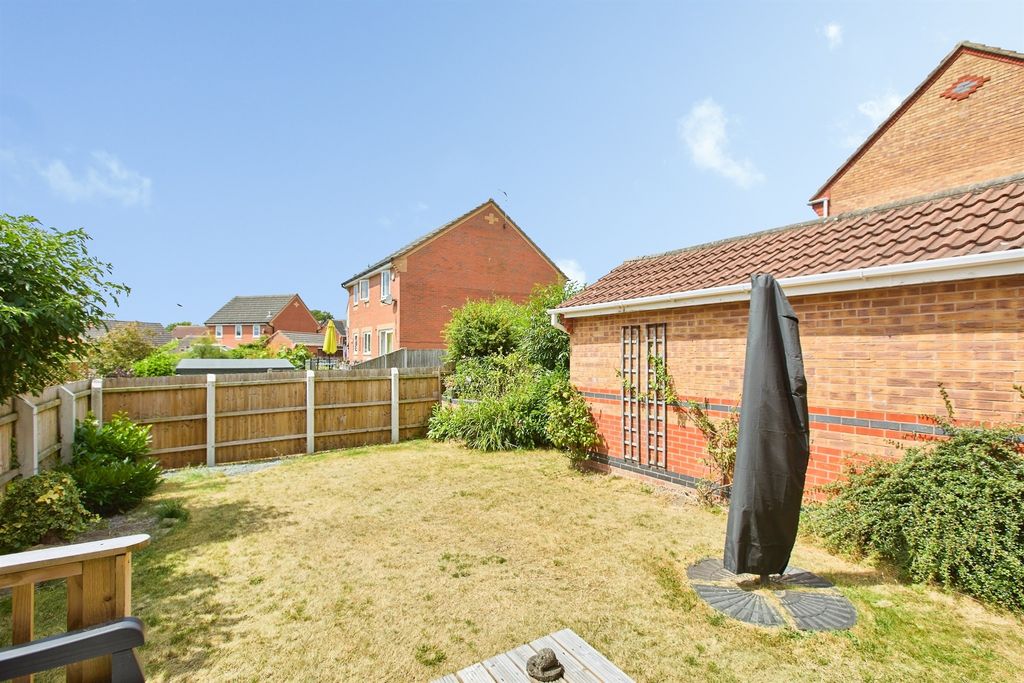 Property photo 3 of 15