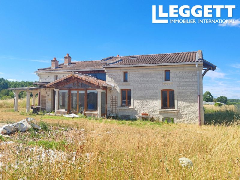 Property photo 3 of 10