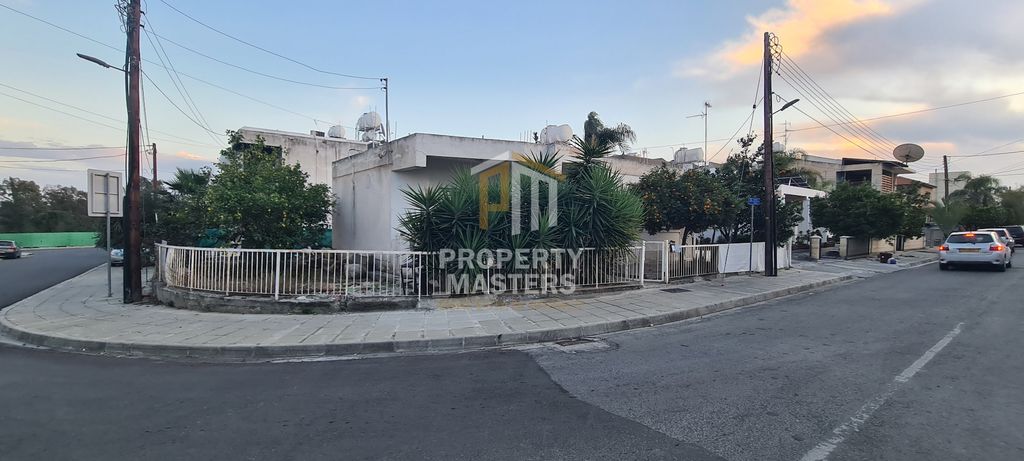 Property photo 1 of 20