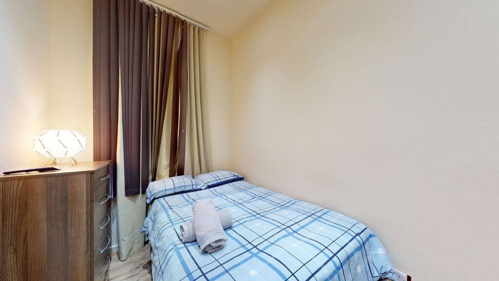 Property photo 3 of 9