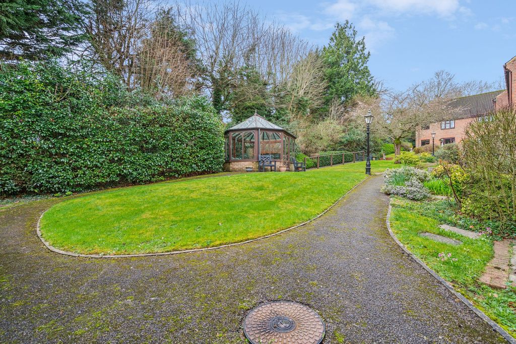 Property photo 2 of 18 Communal (5)