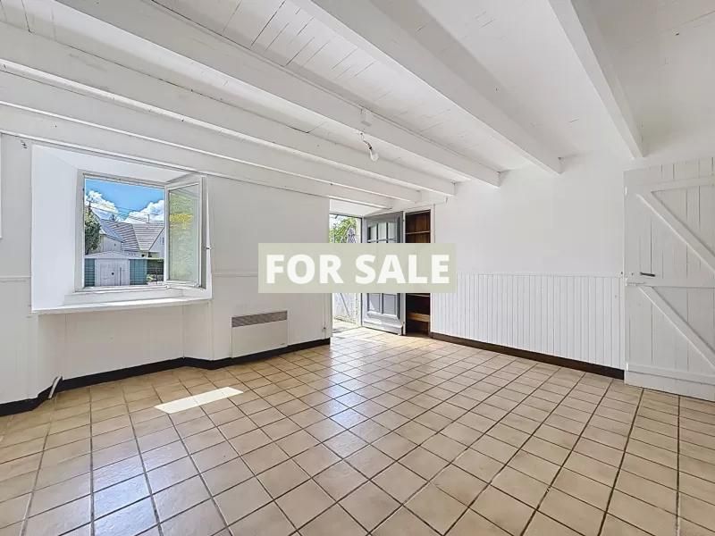 Property photo 2 of 8
