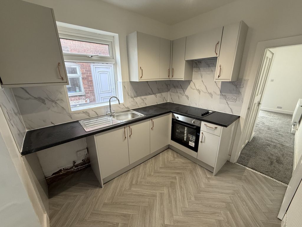 Property photo 2 of 12 Img_1880