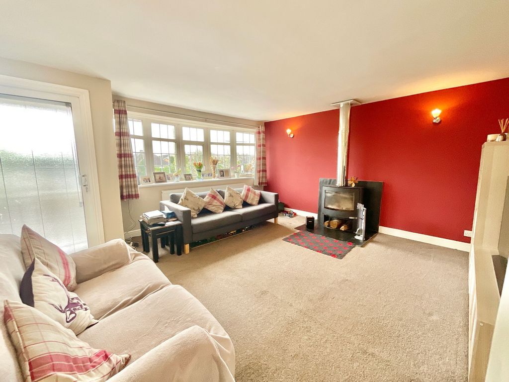 Property photo 3 of 22