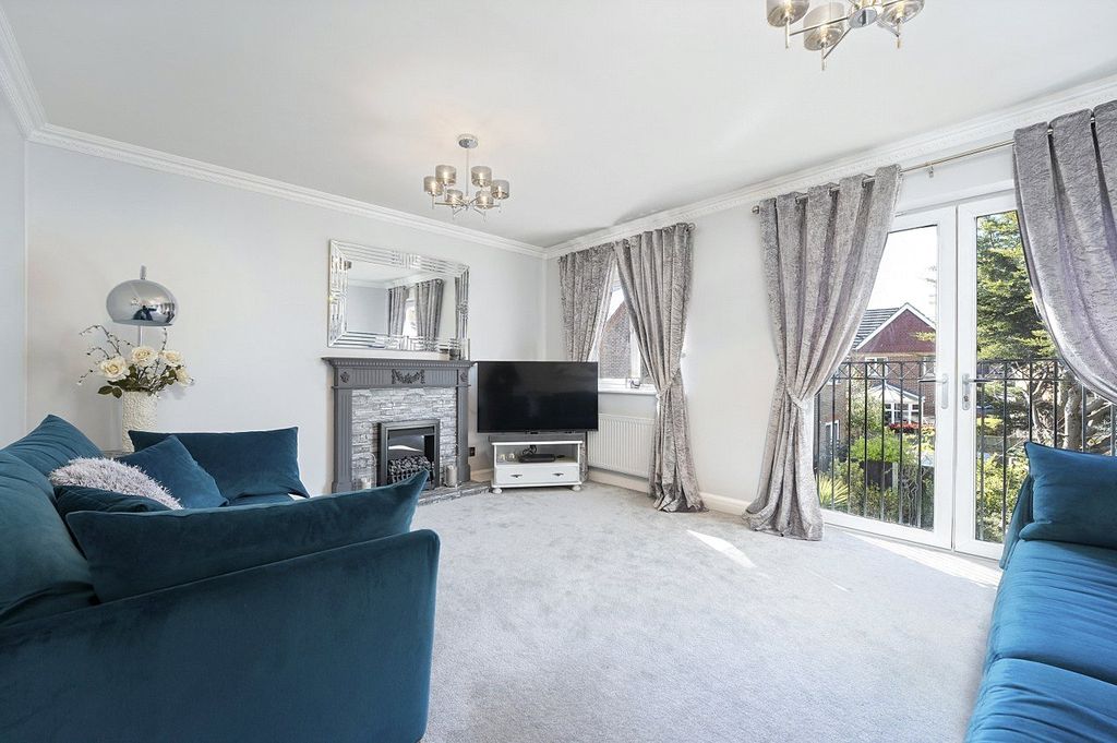 Property photo 2 of 22 Picture No. 08