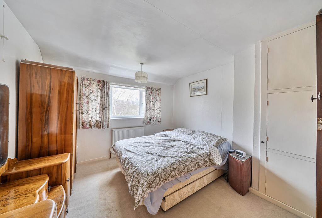 Property photo 3 of 11 1420253-12-69A030...