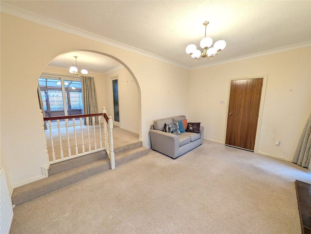 Property photo 3 of 22 Picture No. 50