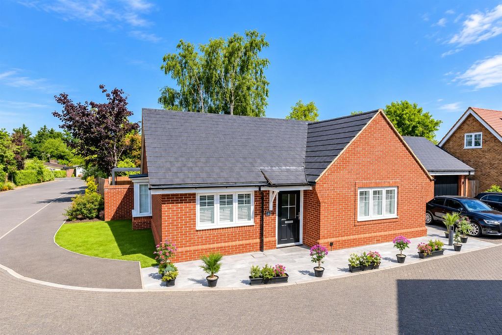 Property photo 1 of 22 8Efff483-c9d8-48dc-A910-d11268021625.Png