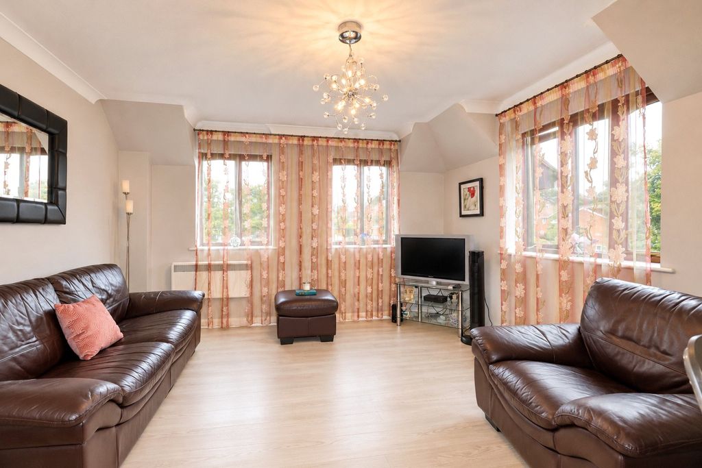 Property photo 3 of 9 Picture No. 26
