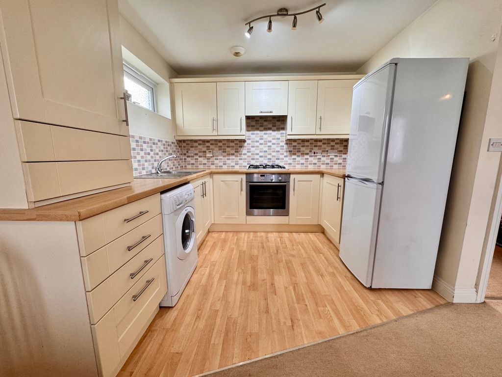 Property photo 1 of 17 Image