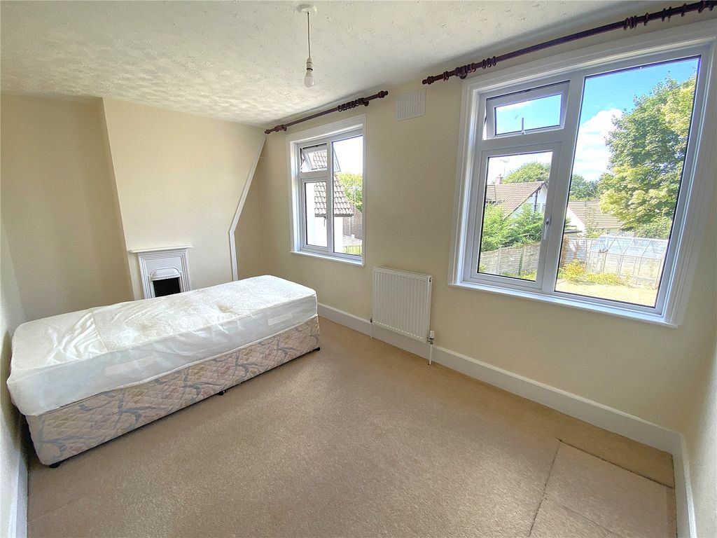 Property photo 2 of 16 Bedroom 3