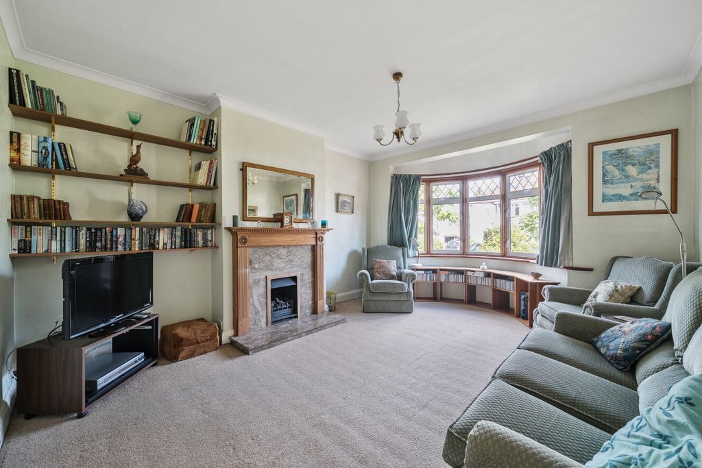 Property photo 2 of 20 1485733-6-6A51294...