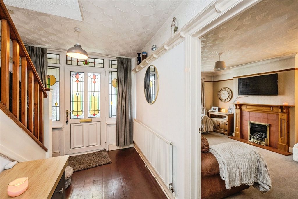 Property photo 2 of 23 Picture No. 10