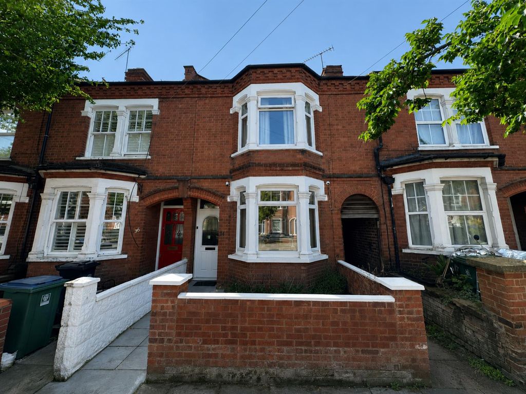 Property photo 1 of 12 Coopers Estate Agents