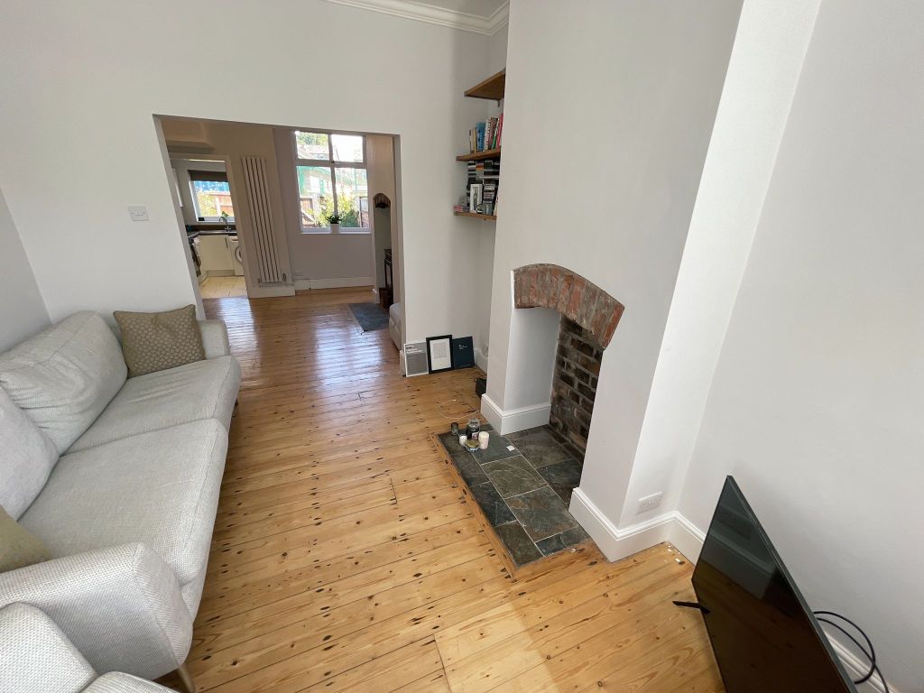 Property photo 3 of 21