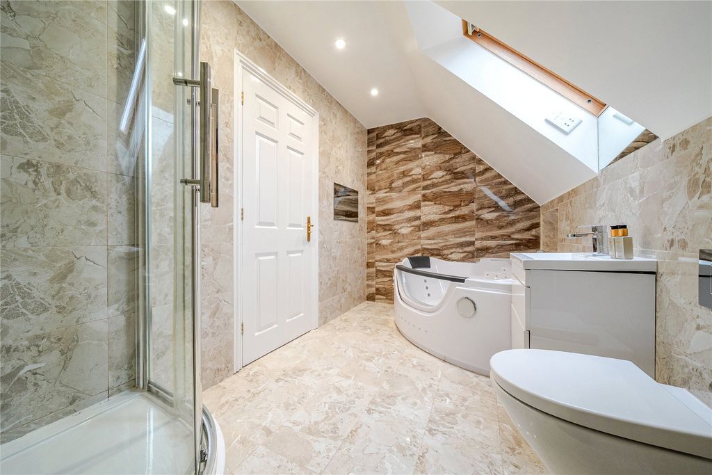 Additional image 45 of 6 bed country house for saleSandringham Drive, Dartford, Kent DA2
