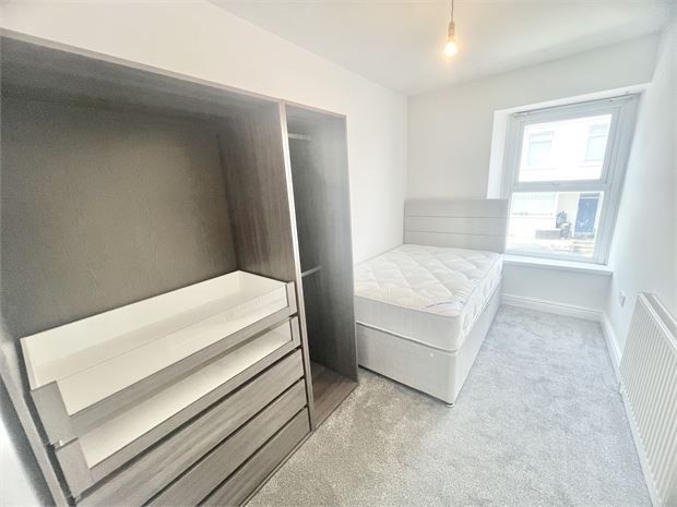 Property photo 3 of 6 Picture 3