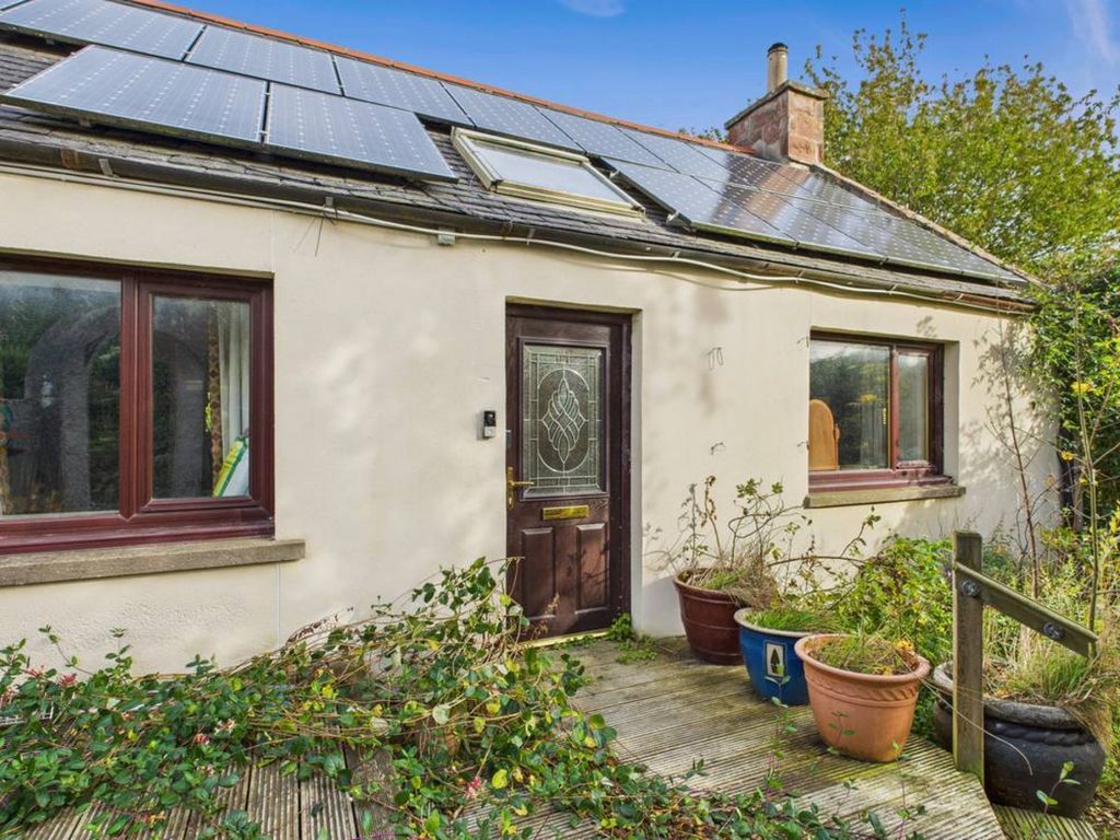 Property photo 2 of 26