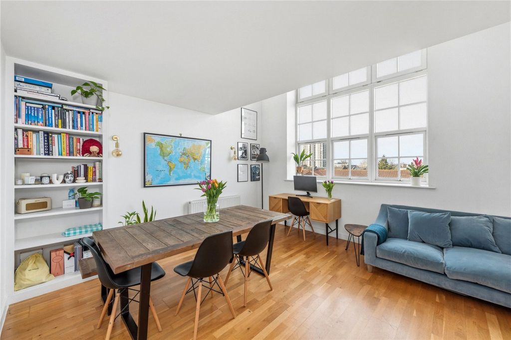 Property photo 1 of 12 Picture No. 23