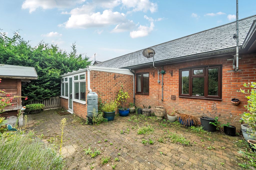 Property photo 2 of 9 2