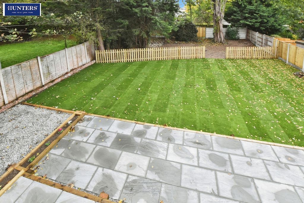 Property photo 2 of 38 Garden