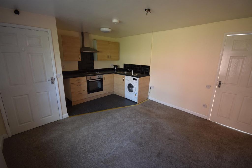 Property photo 2 of 9 2676712