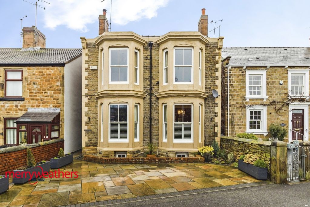 Property photo 1 of 34 Pbox-Img.Jpg