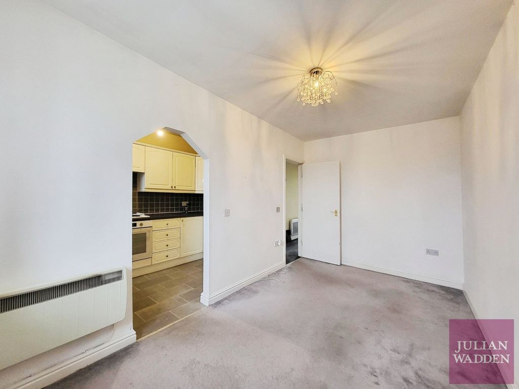 Property photo 3 of 11 Picture 3