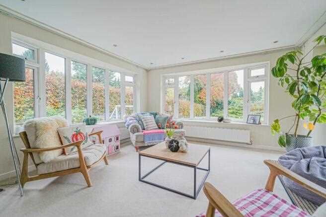 Property photo 3 of 19