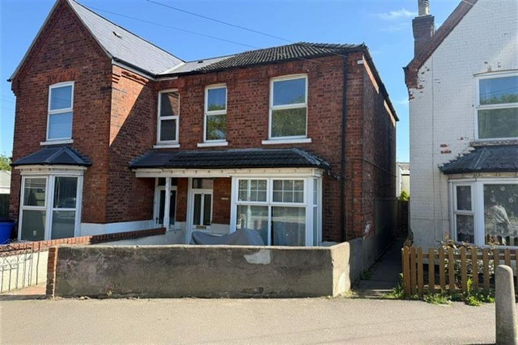 Property photo 1 of 5 (Main)