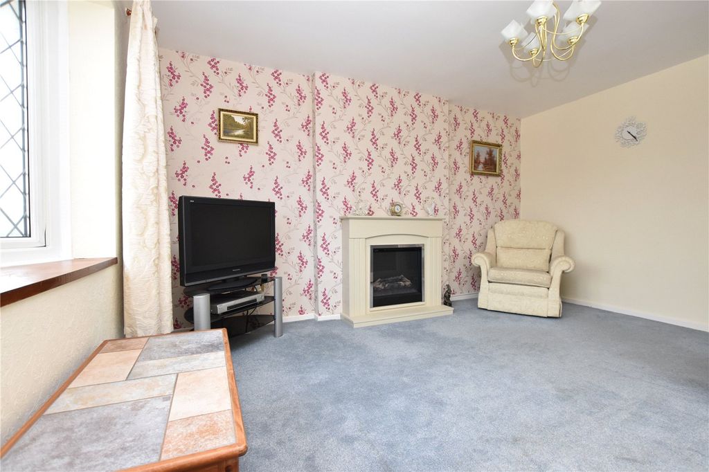Property photo 2 of 13 Picture No. 05
