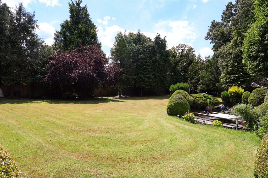 Property photo 3 of 15 Picture No. 05