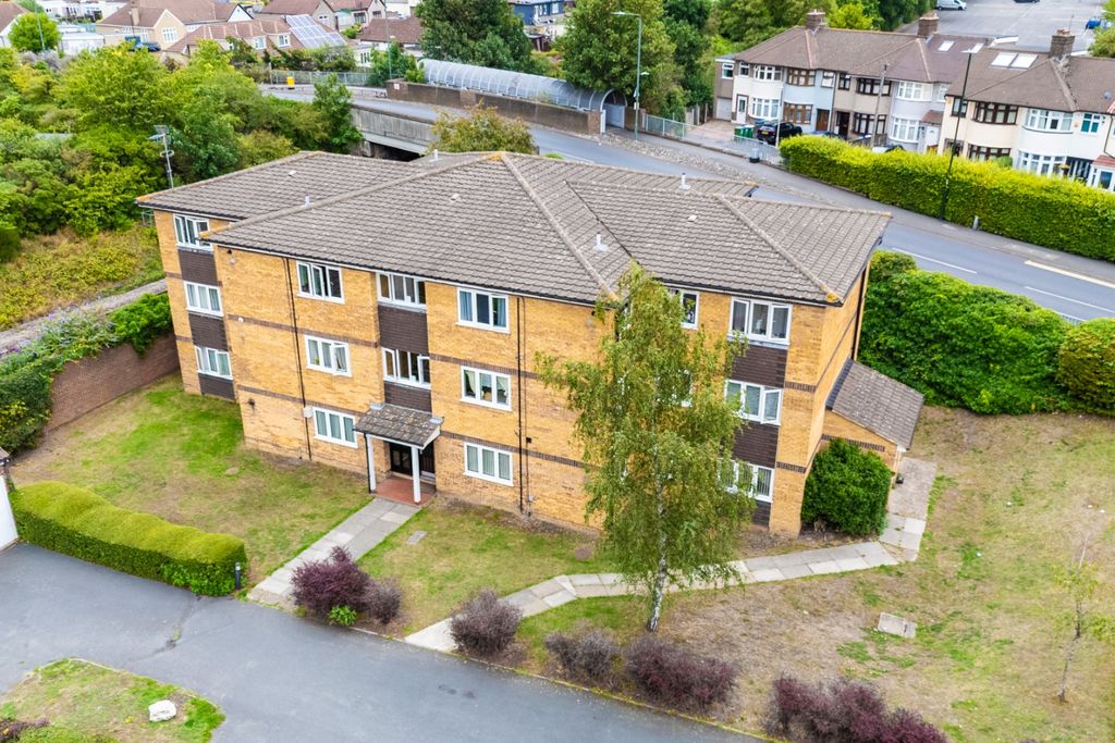 Property photo 1 of 11 4360340