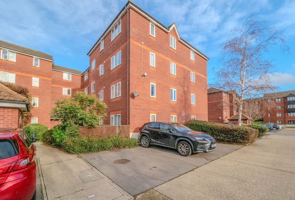 Property photo 1 of 14