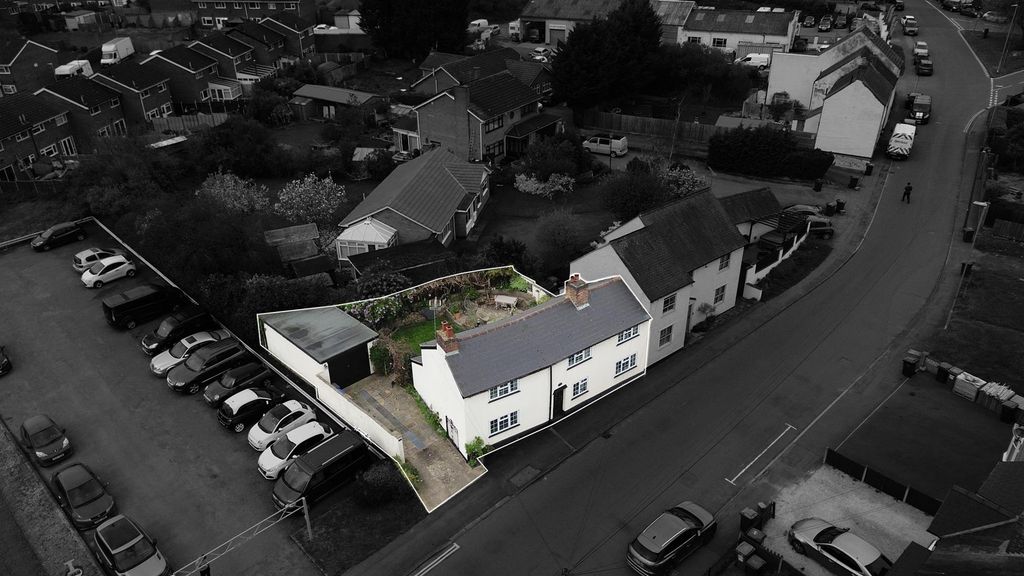 Property photo 3 of 27 The Common Bw Drone.Jpg