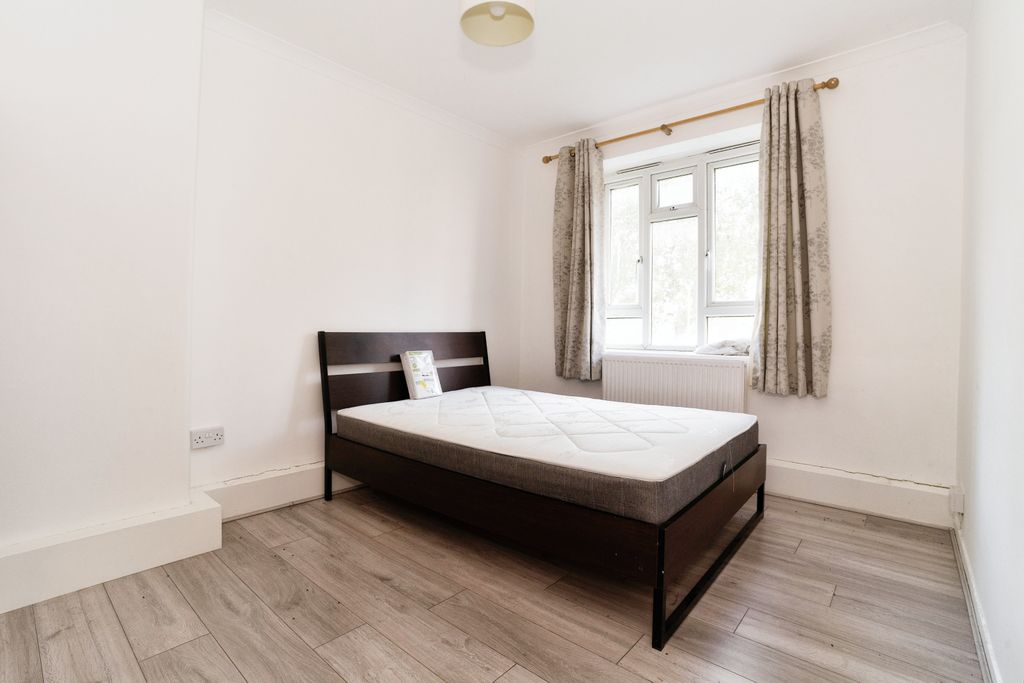 Property photo 2 of 5 2
