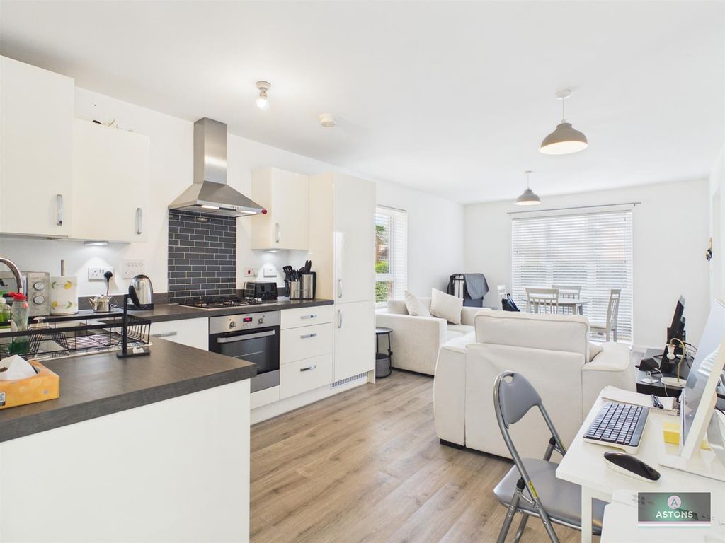 Property photo 1 of 8 Cam02067G0-Pr0379-Still001.Jpg