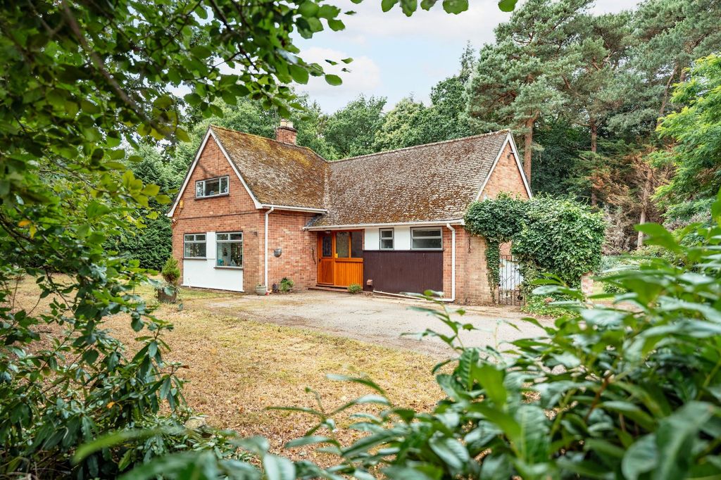 Property photo 1 of 23