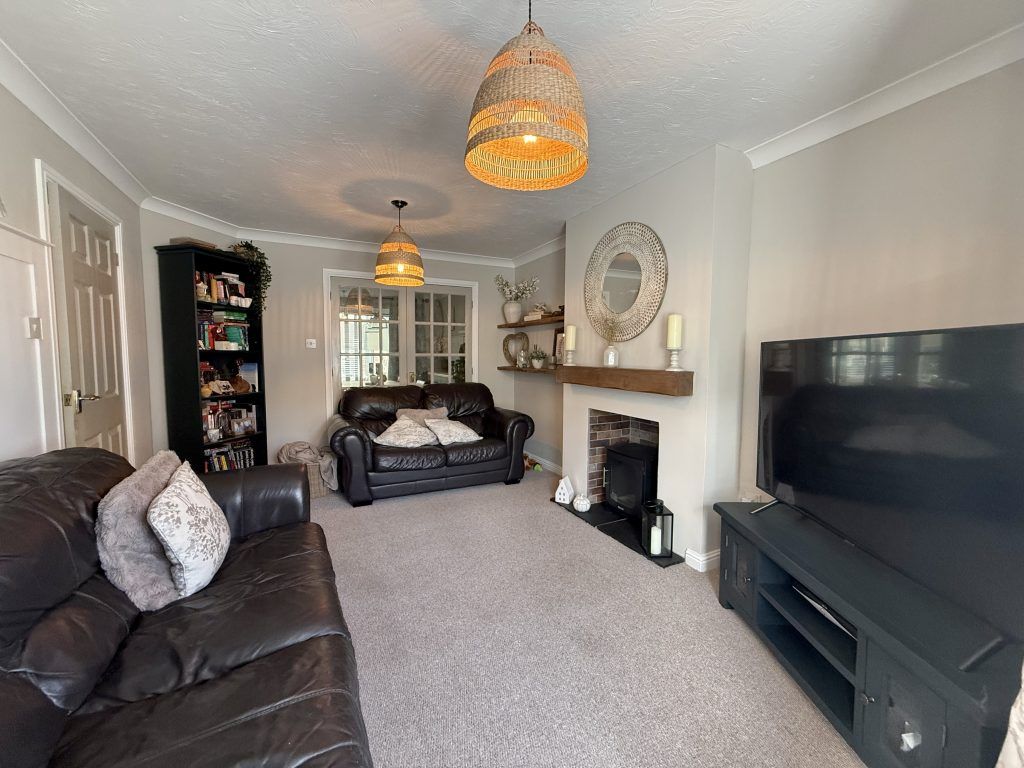 Property photo 3 of 18