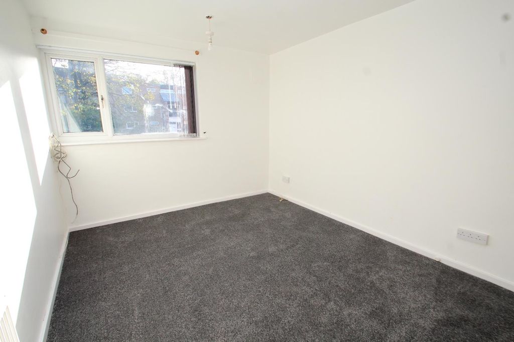 Property photo 3 of 5 0 General