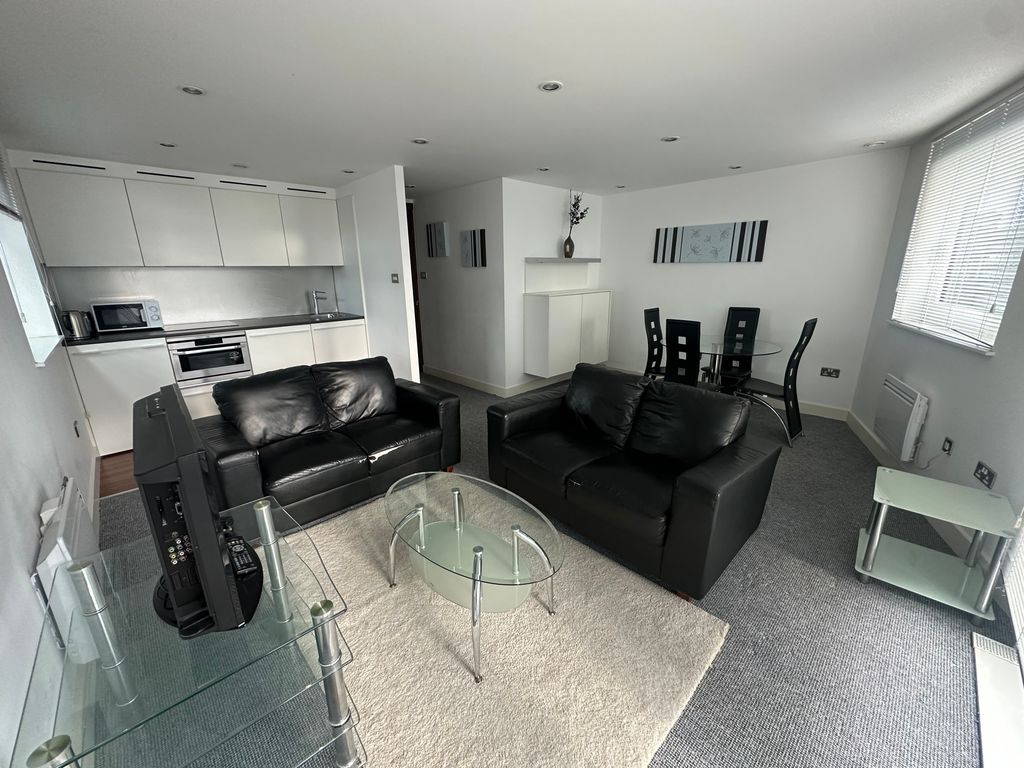 Property photo 1 of 7 Lounge