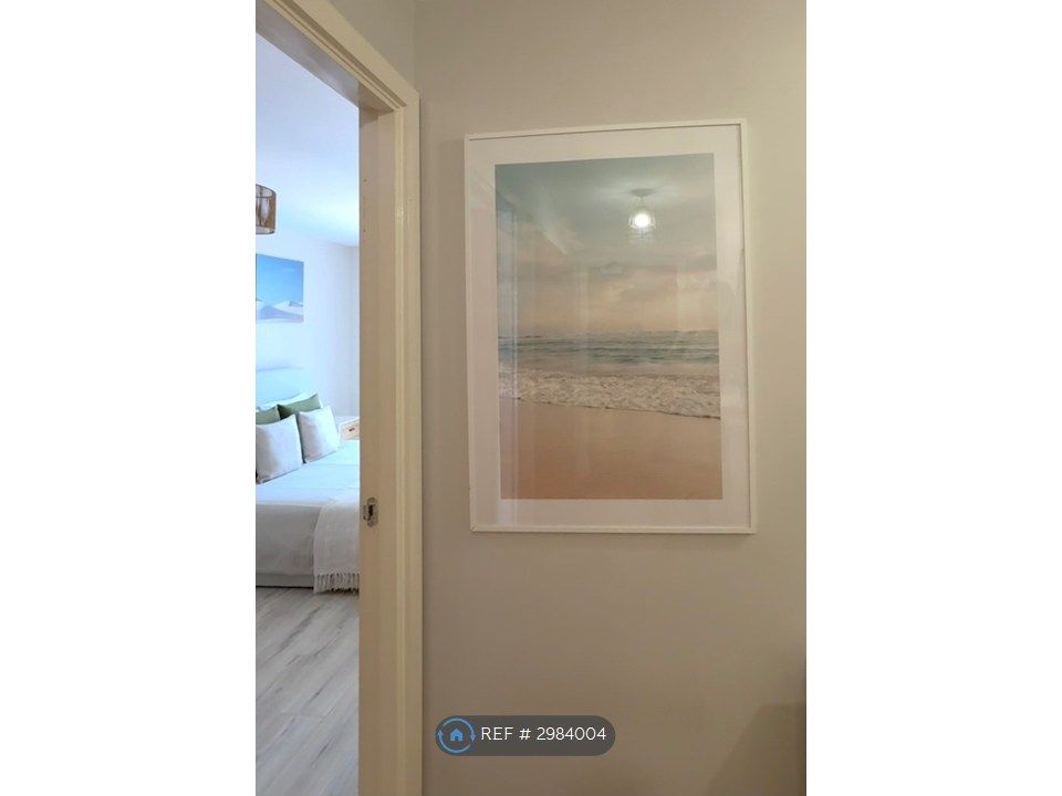 Property photo 3 of 33