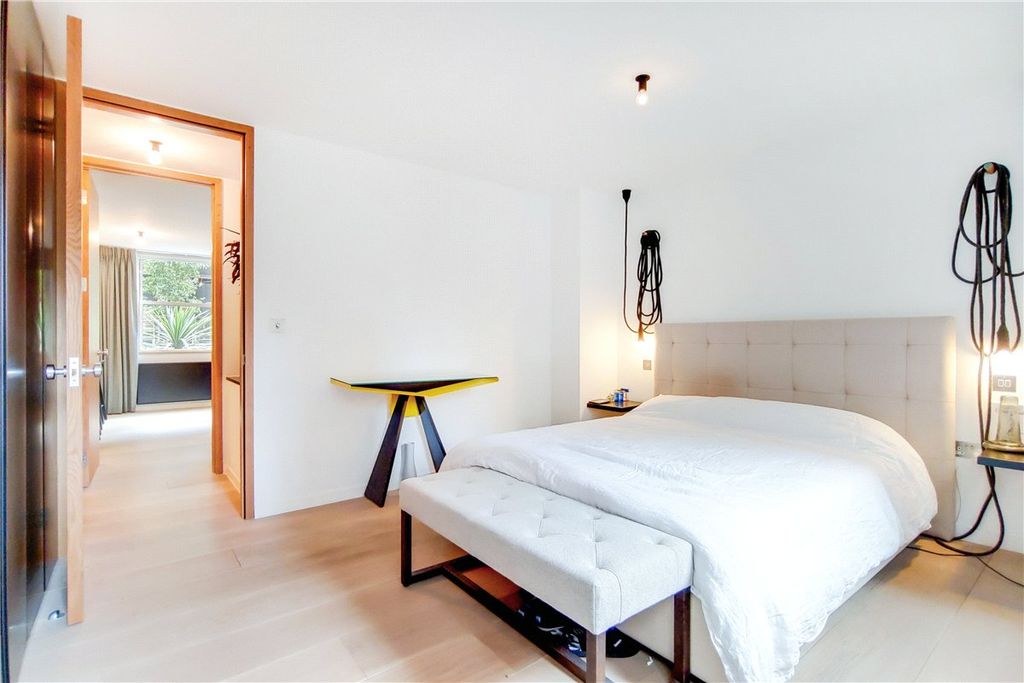 Property photo 2 of 11 Picture No. 05