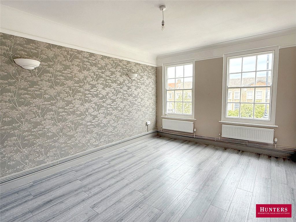 Property photo 2 of 16 Picture No. 38