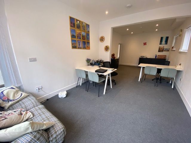 Property photo 3 of 4