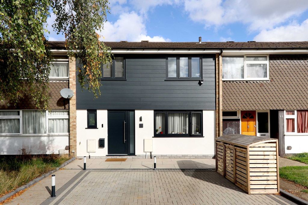 Property photo 1 of 18 Picture No. 02
